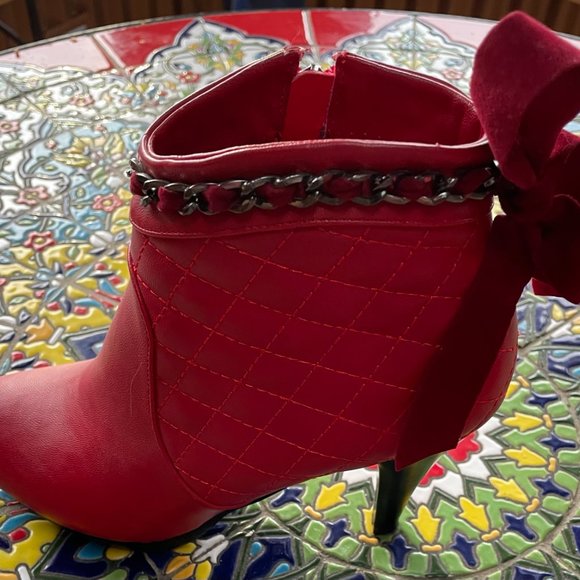 Red Booties - Picture 5 of 6